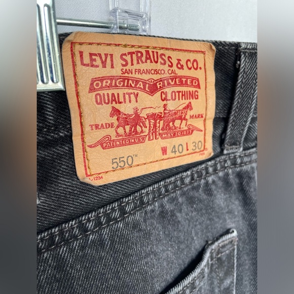 Levi's Other - Men’s Levi’s 550